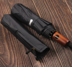 Automatic ten-bone umbrella solid wood handle.