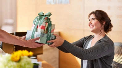 How Corporate Gifts Can Strengthen Business Relationships