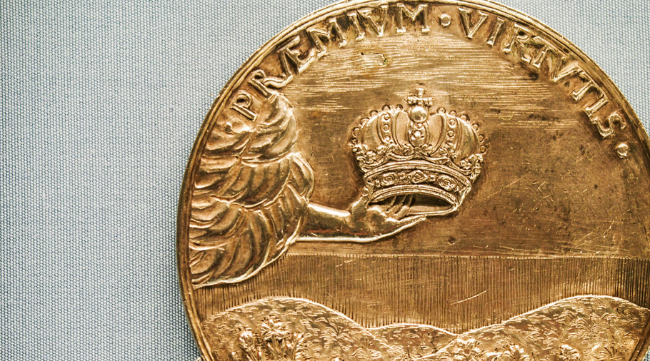 Exploring the Fascinating World of Commemorative Coins