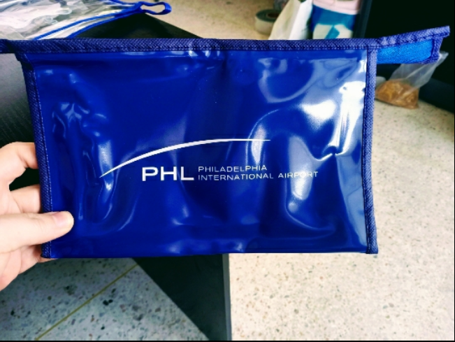 Corporate gifts Bulk With printing - Customised toiletries pouch with logo