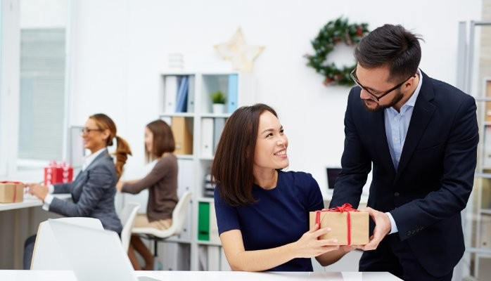 The Power of Surprise and Delight in Corporate Gifting