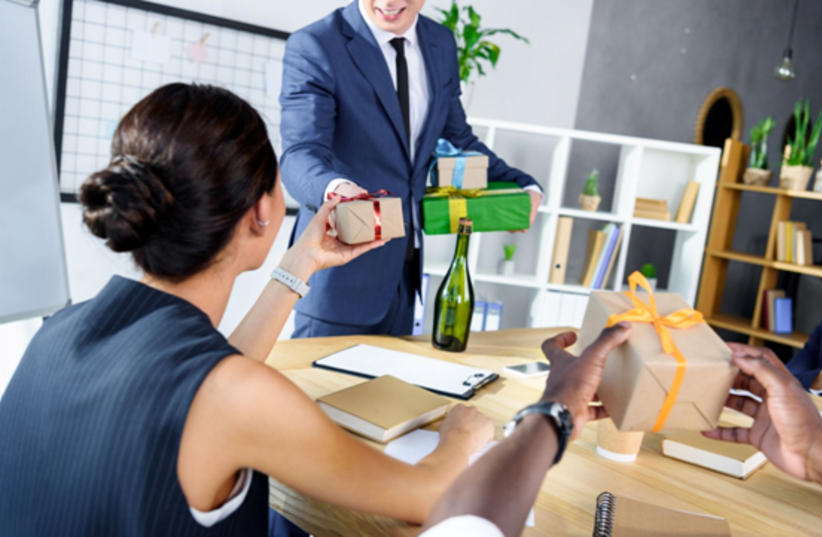 The Impact of Corporate Gifts on Employee Motivation