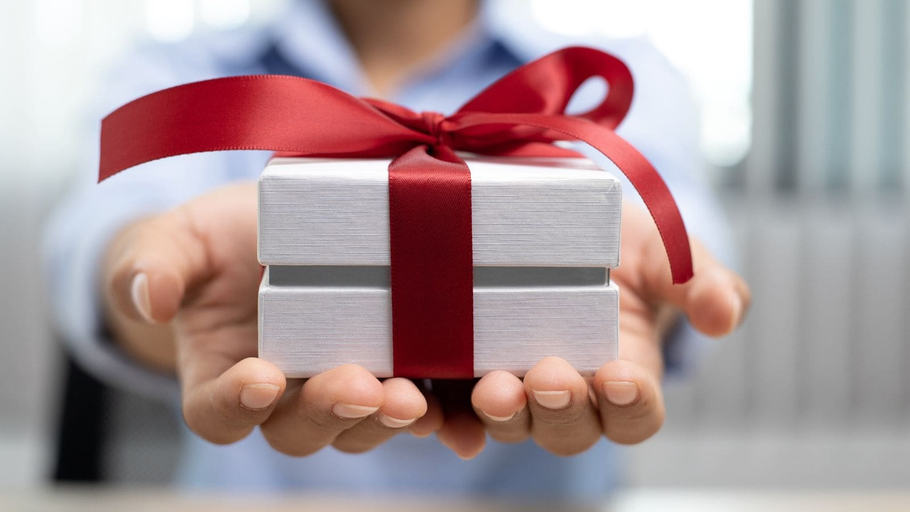 Corporate Gifts That Finance Professionals Will Appreciate