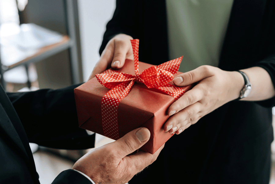 The Future of Corporate Gifting: Predictions and Emerging Trends