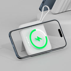 Magnetic wireless Power Bank