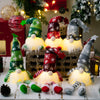 Muatkan imej ke dalam pemapar Galeri, faceless doll Christmas decoration