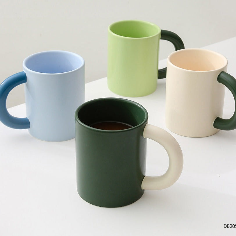 Contrast color mug